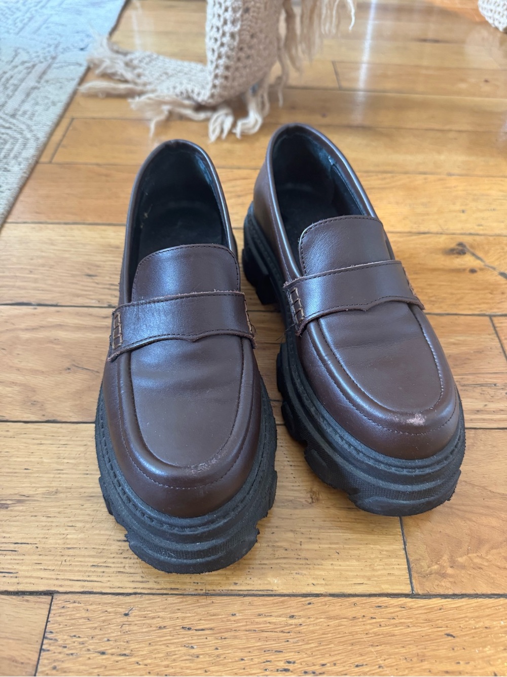 ALOHAS Brown/Black Trailblazer Loafers - Picture 1 of 5